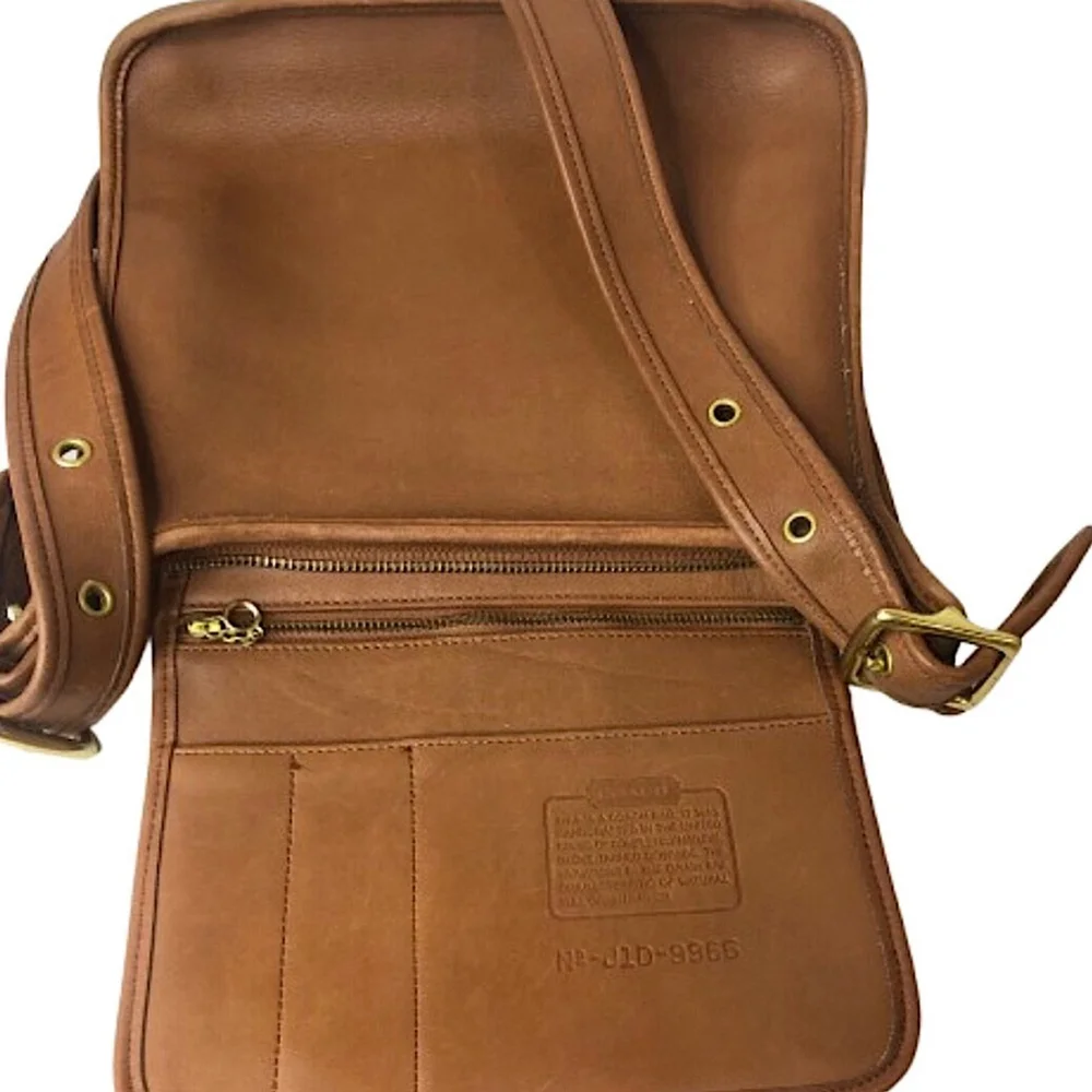 Vintage COACH Legacy Zip Camel Glove-Tanned Leather Shoulder Bag USA 9966